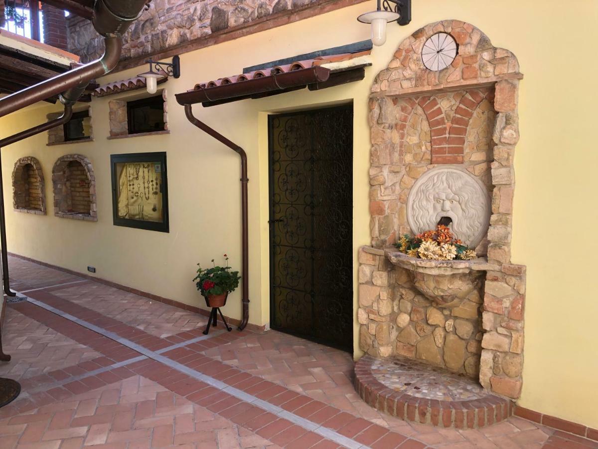 Casa Vacanze Patrizia Montefiore dellʼAso Exteriör bild