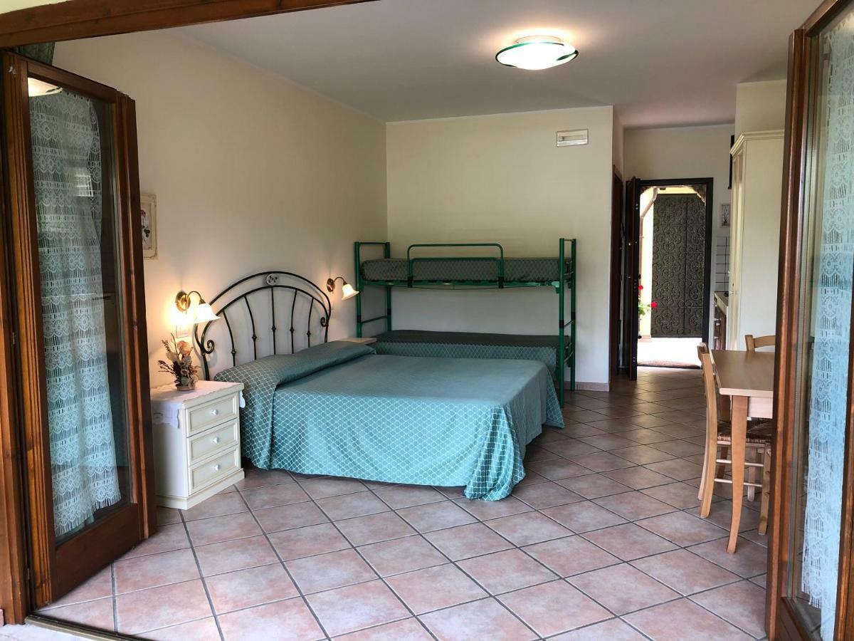 Casa Vacanze Patrizia Montefiore dellʼAso Exteriör bild